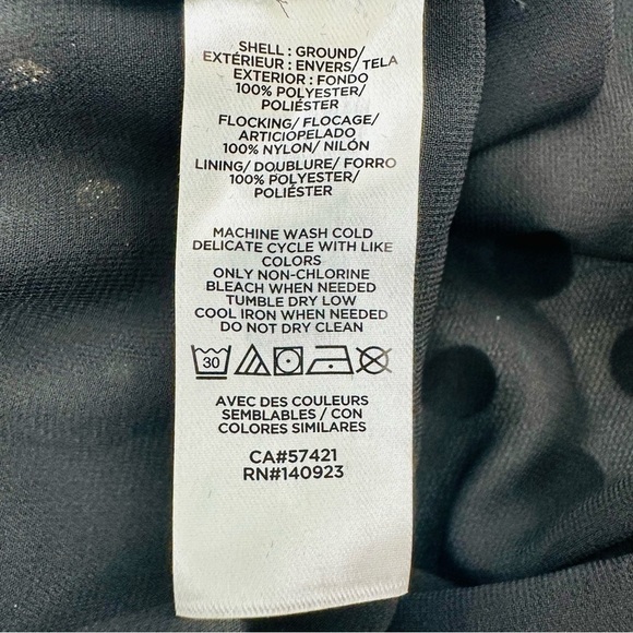 LOFT Metallic Gold Clip Dot Polka Dot Black Ruffle Yoke  Sleeveless Blouse XS - Picture 7 of 9